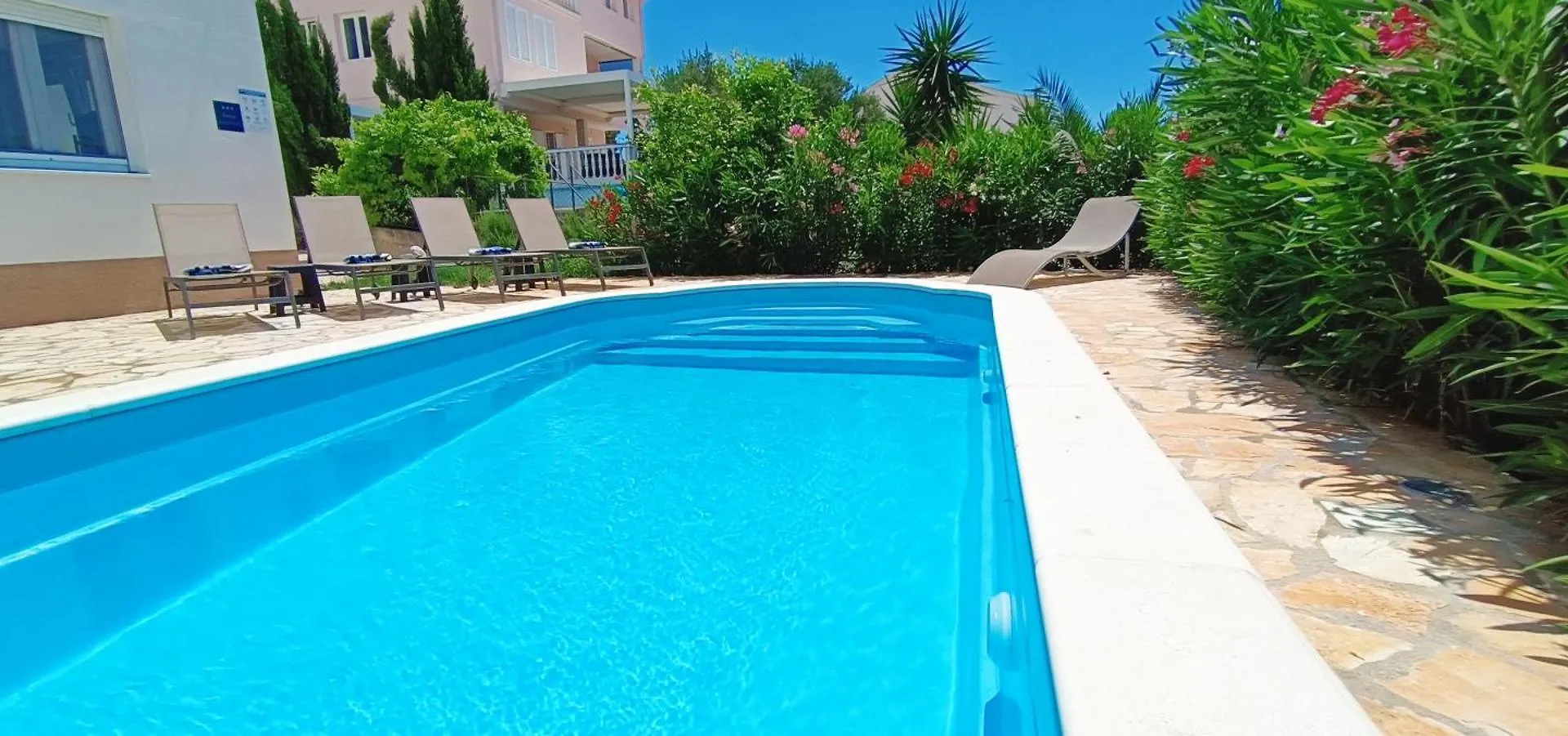 Capital Apartments Trogir 0*,