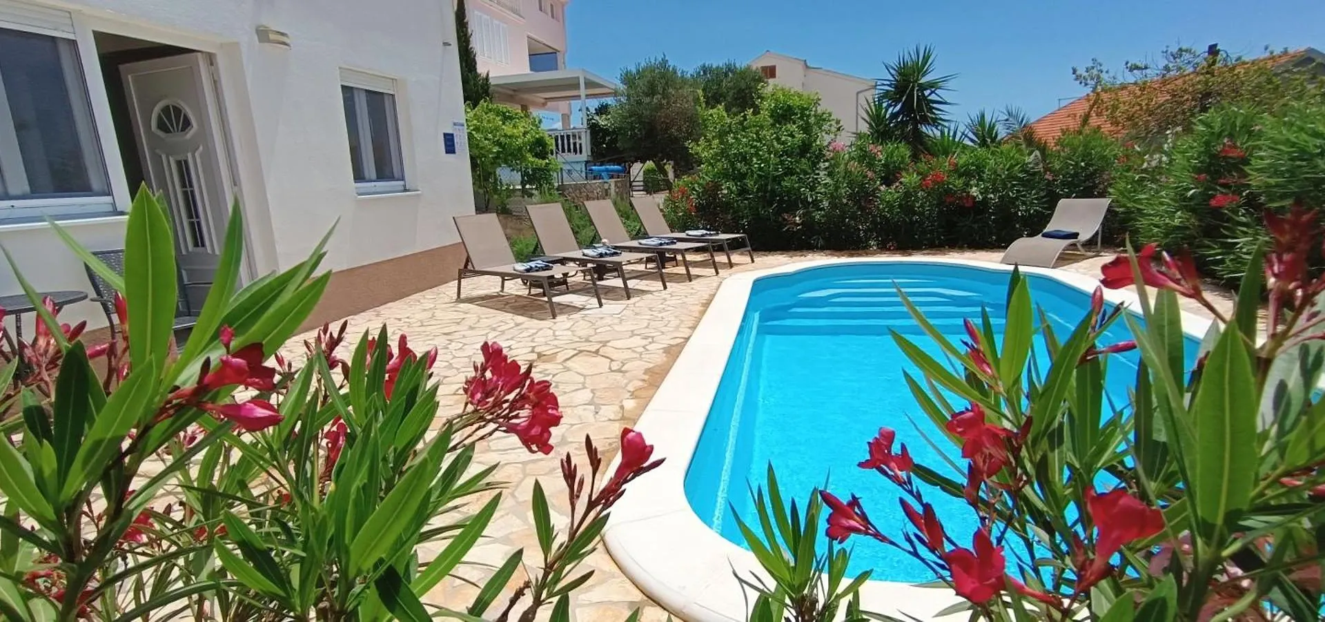 Capital Apartments Trogir 0*,